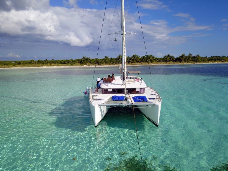 Lagoon 40 Exile catamaran anchored in turquoise water, Cozumel